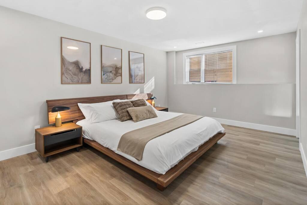 Luxurious 5 Bedroom House With Pool & Sauna West Kelowna Esterno foto